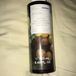 Korres renewing body cleanser